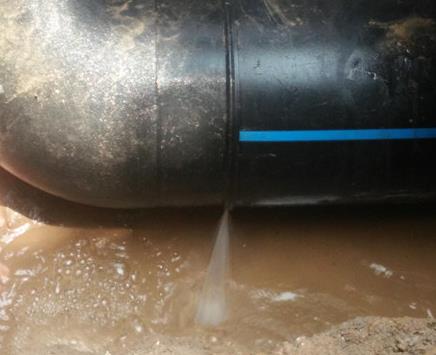 建华楼顶渗水维修公司为大家分享下建华卫生间漏水维修修补技术!