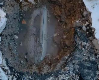 建华楼顶漏水维修怎么找漏水点？